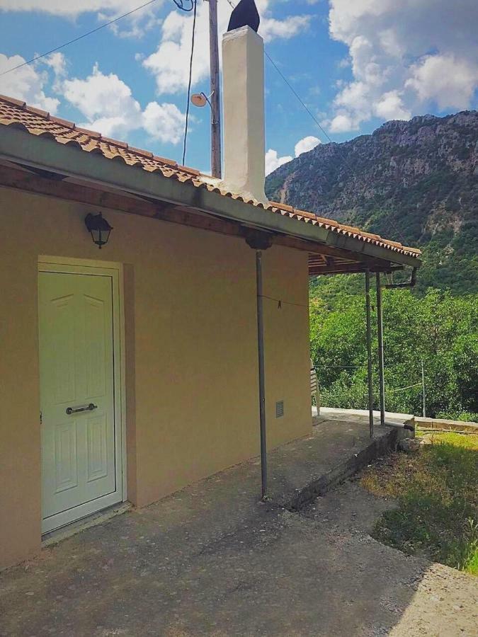 Thanasis House Dimitsana Exterior foto